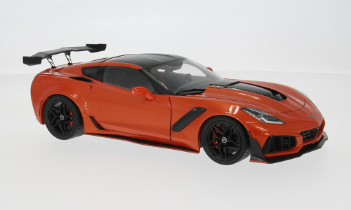 Chevrolet Corvette ZR1 2019 Oranje/Zwart - 1:18